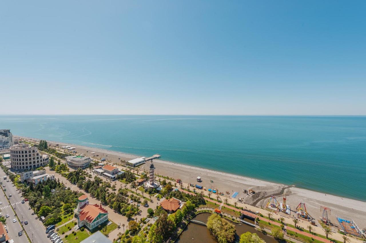 Aparthotel Orbi City Center Sea View Batumi Exterior foto