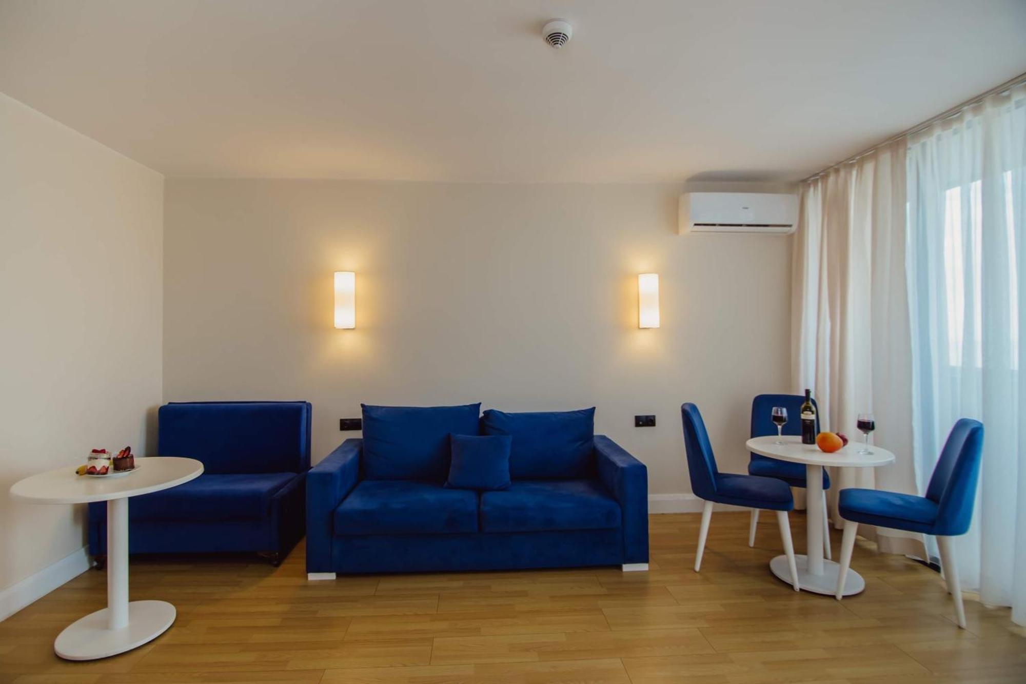 Aparthotel Orbi City Center Sea View Batumi Exterior foto
