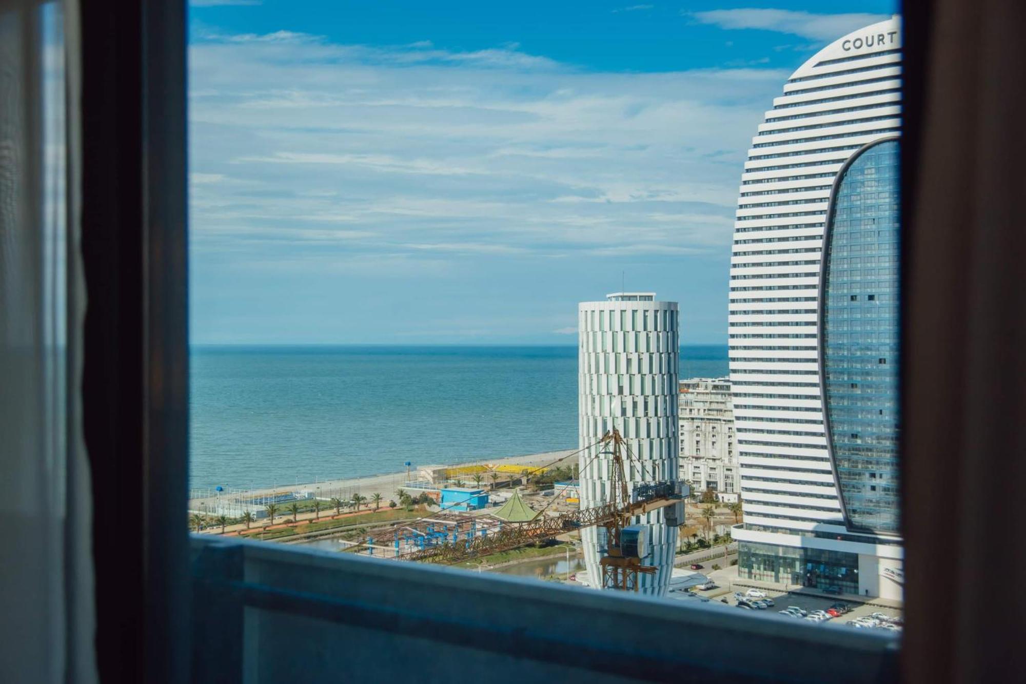 Aparthotel Orbi City Center Sea View Batumi Exterior foto