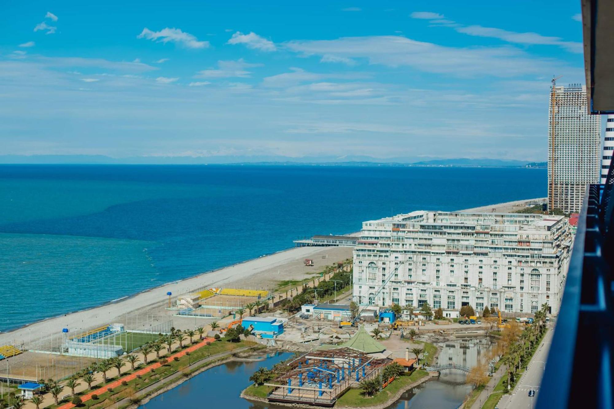 Aparthotel Orbi City Center Sea View Batumi Exterior foto